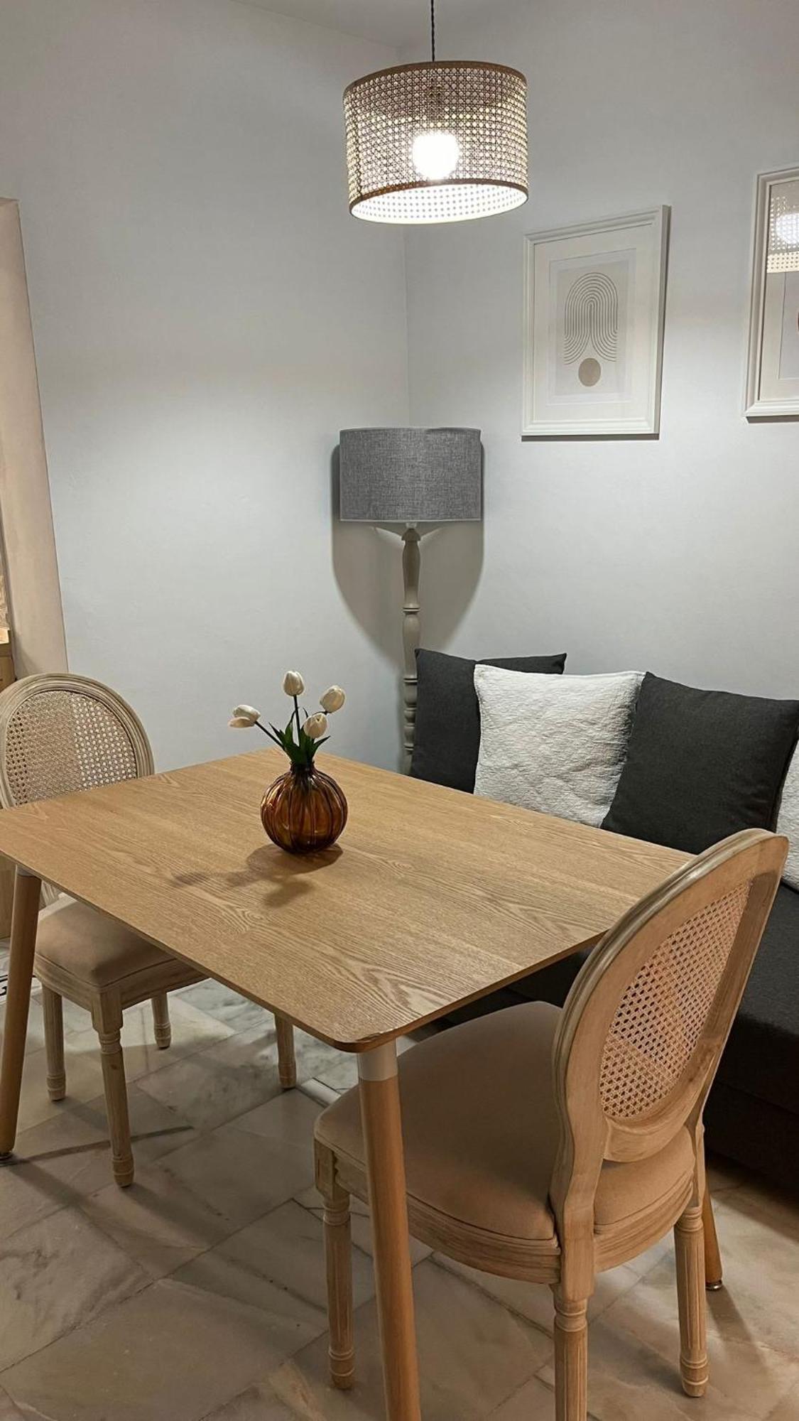 Apartamento En Casco Antiguo - Plaza De La Gavidia セビリア エクステリア 写真